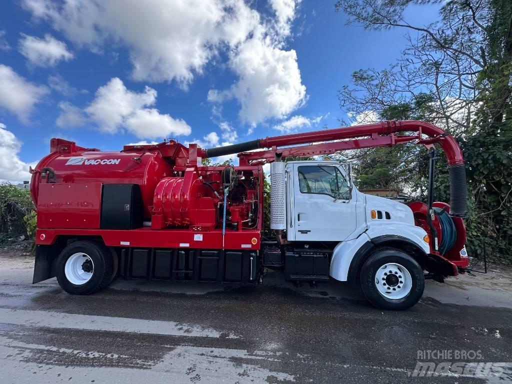 Sterling L 7500 Camion autospurgo