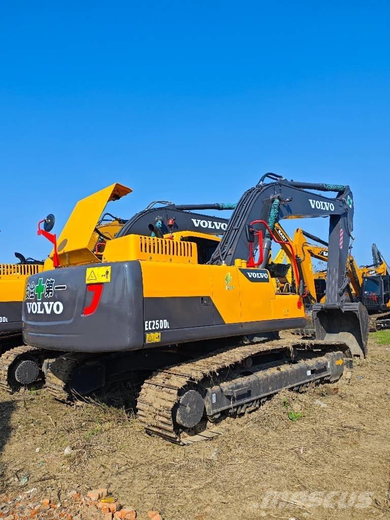 Volvo EC 250 D L Escavatori cingolati