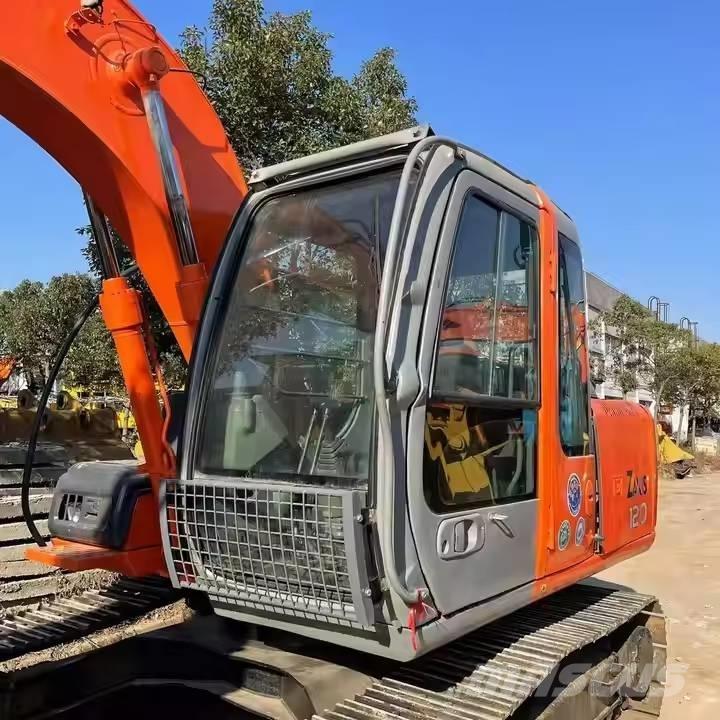 Hitachi ZX120 Escavatori cingolati