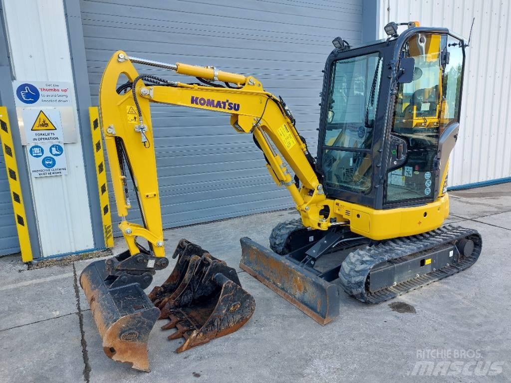 Komatsu PC26MR-5 Miniescavatori