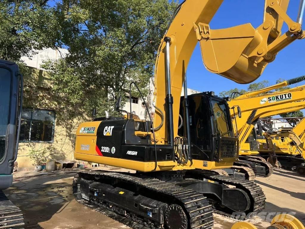 CAT 320 D Escavatori cingolati