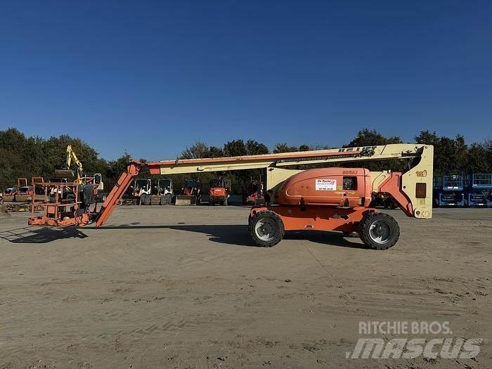 JLG 800AJ Piattaforme a braccio articolato