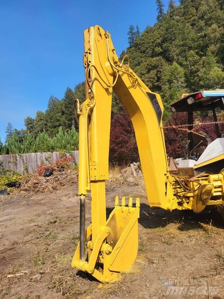 CAT 426B Terne