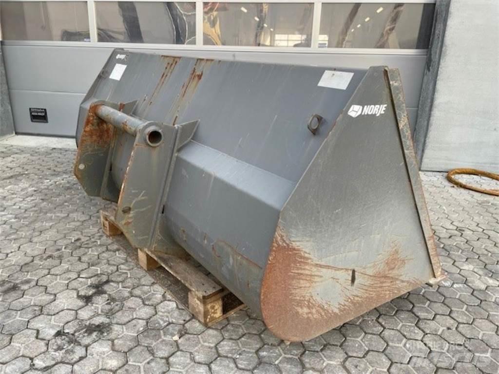  Øvrige Jordskovl Benne