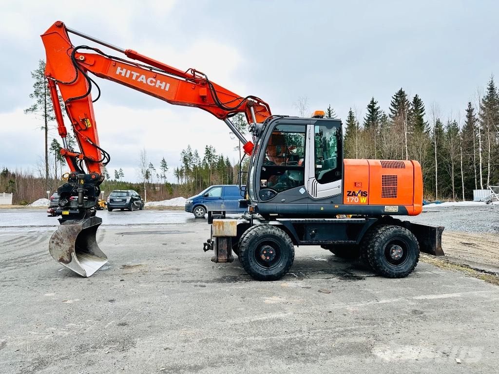 Hitachi Zaxis 170 W Escavatori gommati