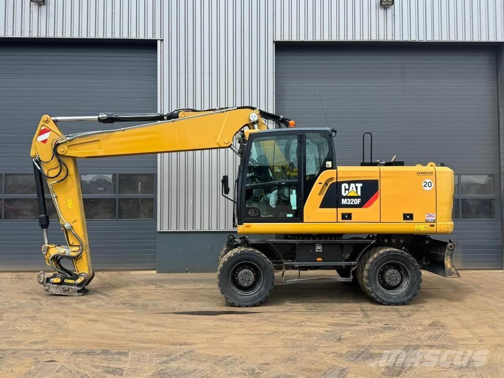 CAT M320F Escavatori gommati