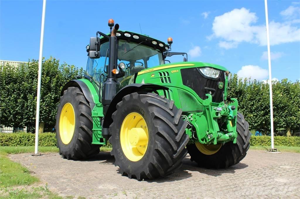 John Deere 6155R Trattori