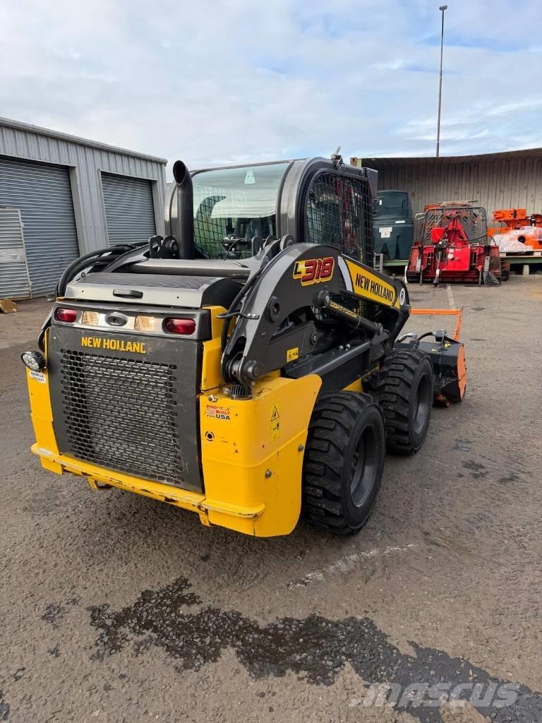 New Holland L 318 Mini pale