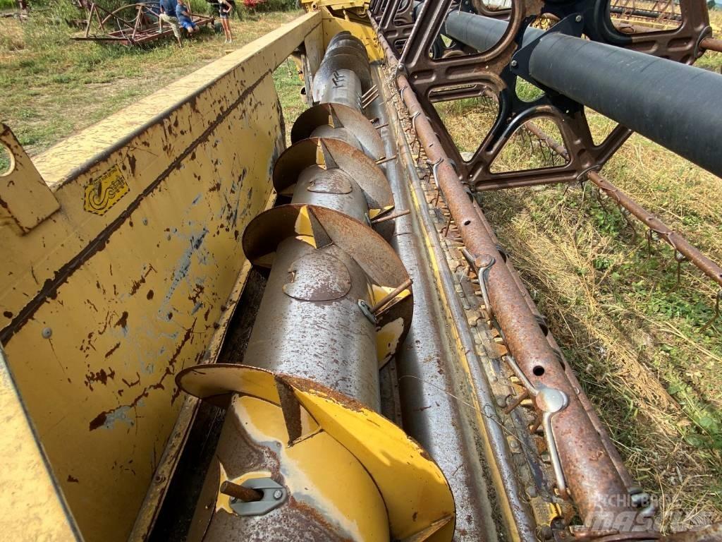 New Holland TX 68 Mietitrebbiatrici