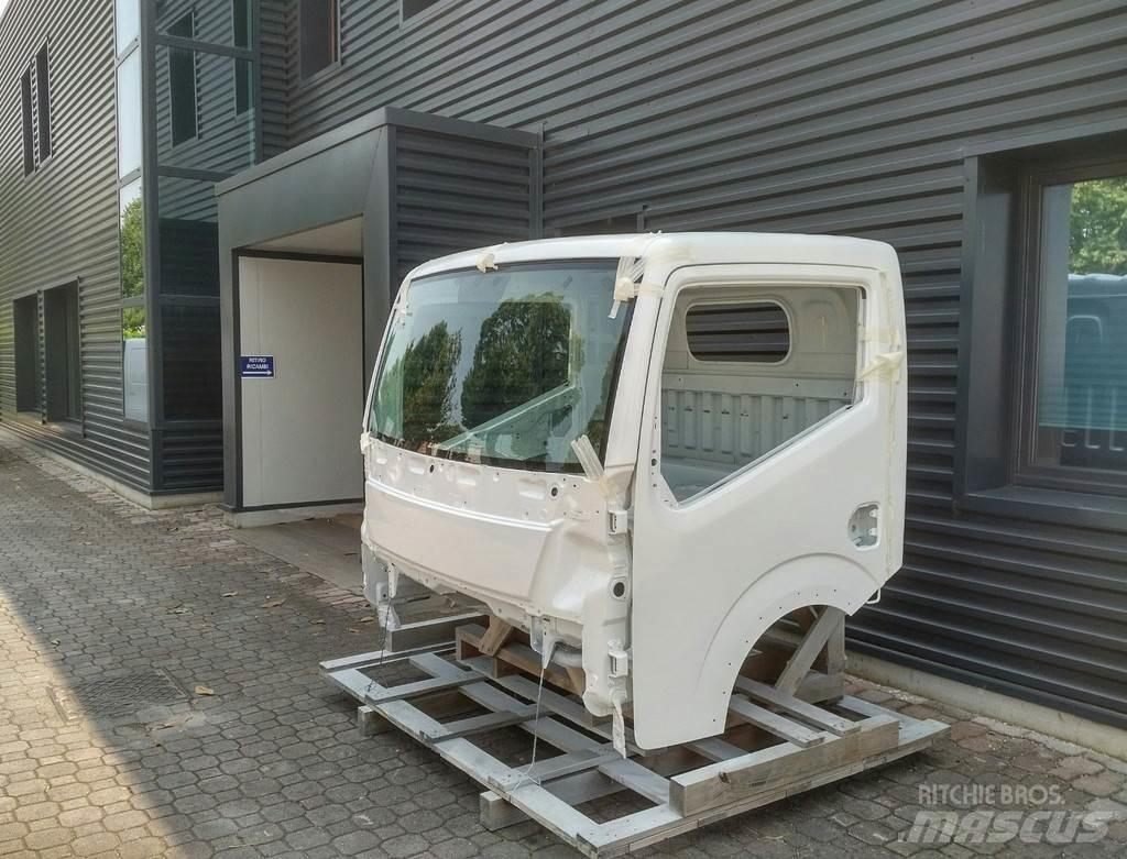 Renault Maxity Cabine e interni