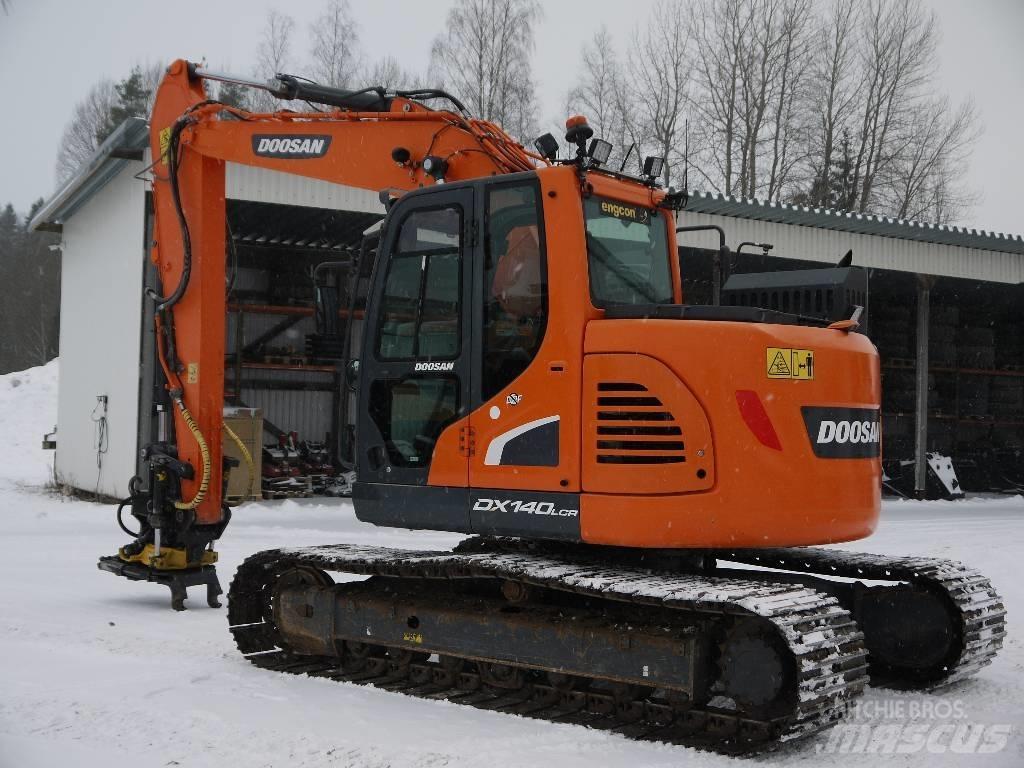 Doosan DX 140 LCR-5 Escavatori cingolati