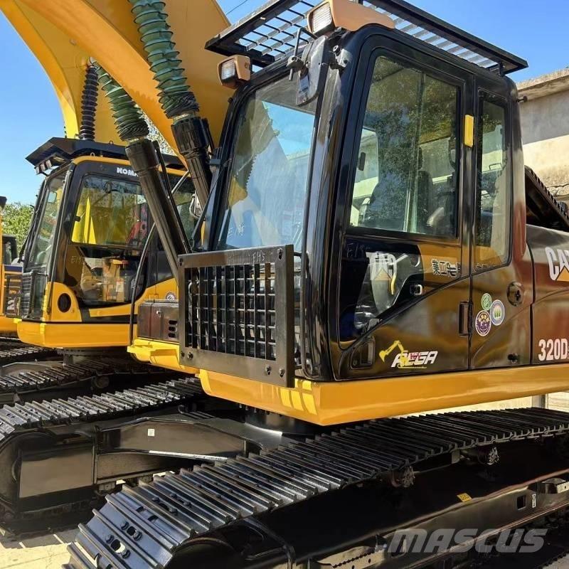 CAT 320 D Escavatori cingolati