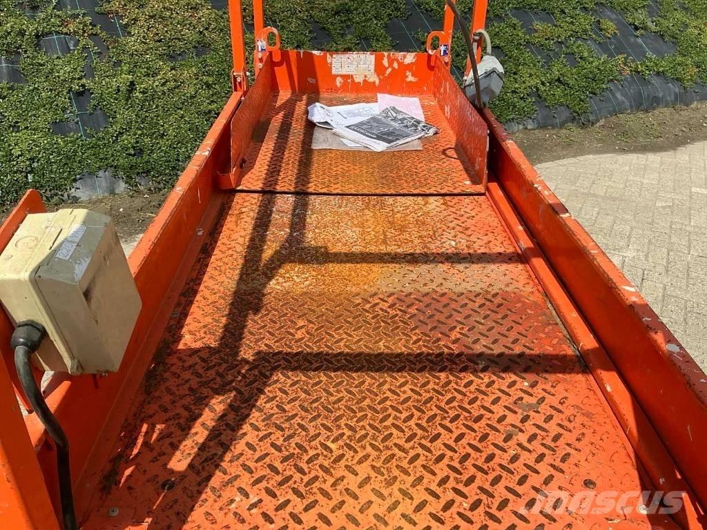 SkyJack SJ III 3219 Piattaforme a pantografo