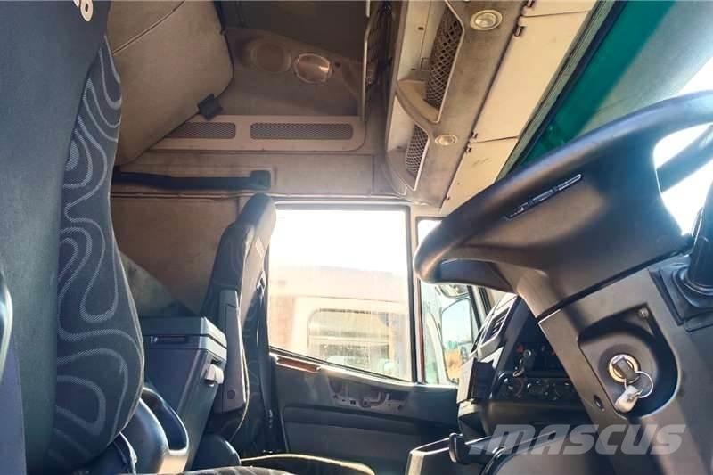 Iveco Stralis 460 Camion altro