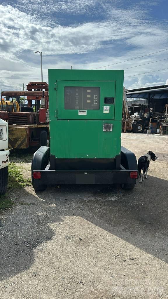 MultiQuip DCA 125 Generatori diesel