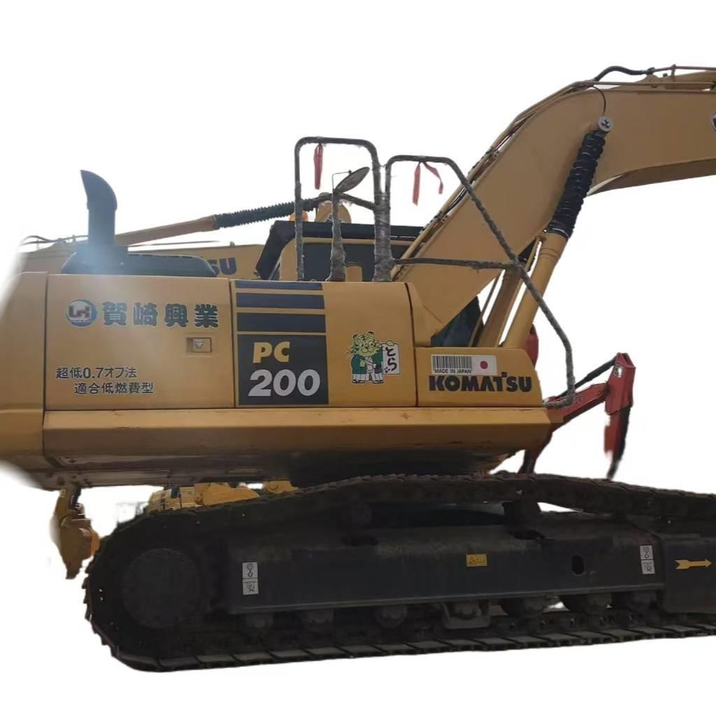 Komatsu PC 200-8 Escavatori cingolati