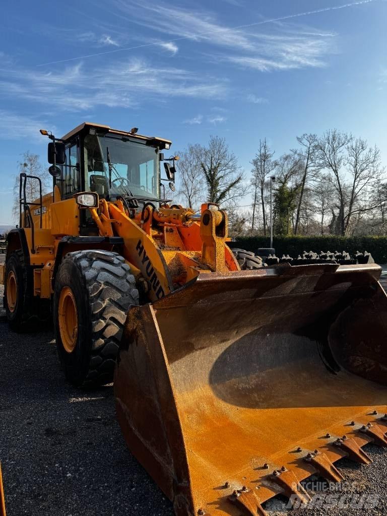 Hyundai HL 960 Pale gommate