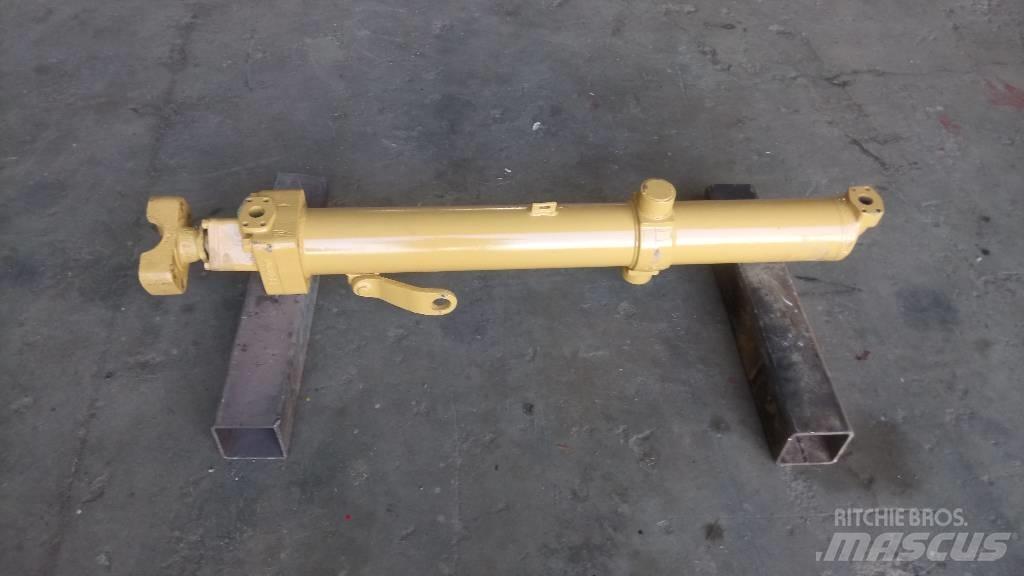 CAT D 6 H Componenti idrauliche
