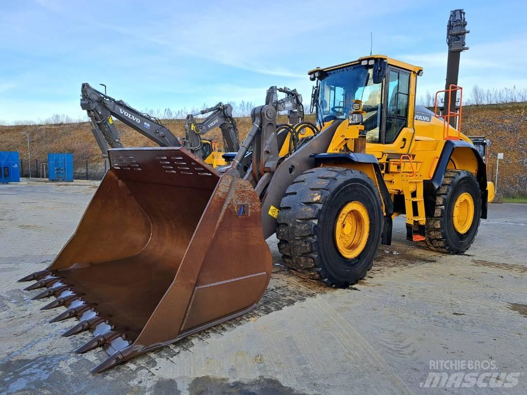 Volvo L 150 H Pale gommate