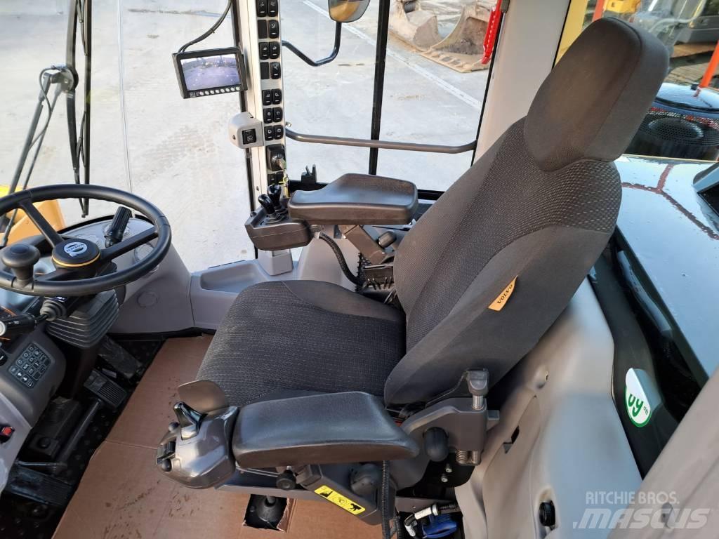 Volvo L 150 H Pale gommate