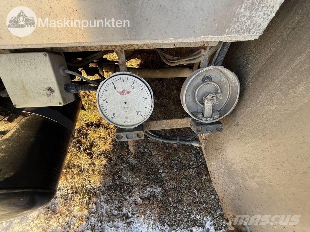 Scania R 164 GB Camion con gancio di sollevamento