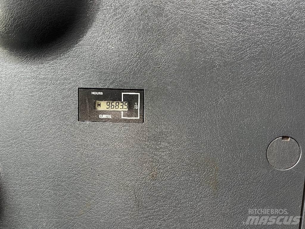 Hyundai 160LC-9A Escavatori cingolati