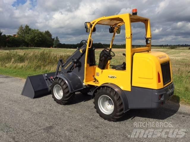 Eurotrac W12 Mini pale