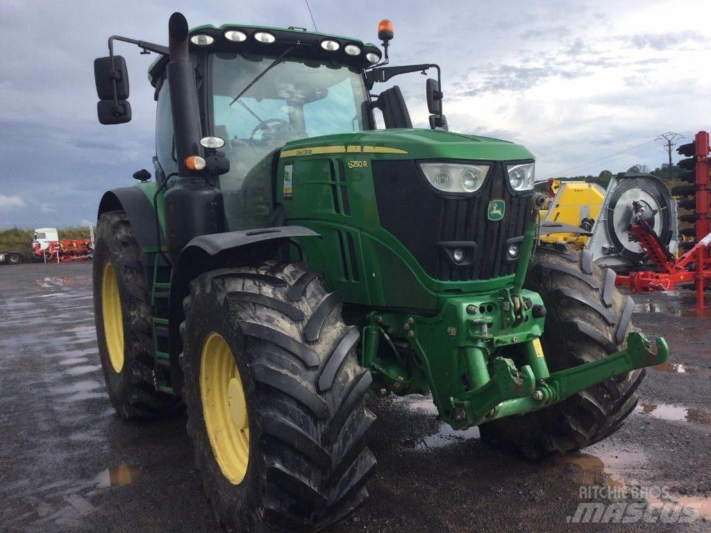 John Deere 6250R Trattori