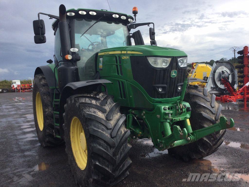 John Deere 6250R Trattori