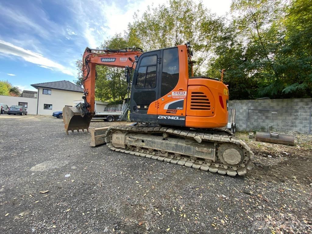 Doosan DX 140 LCR-5 Escavatori cingolati