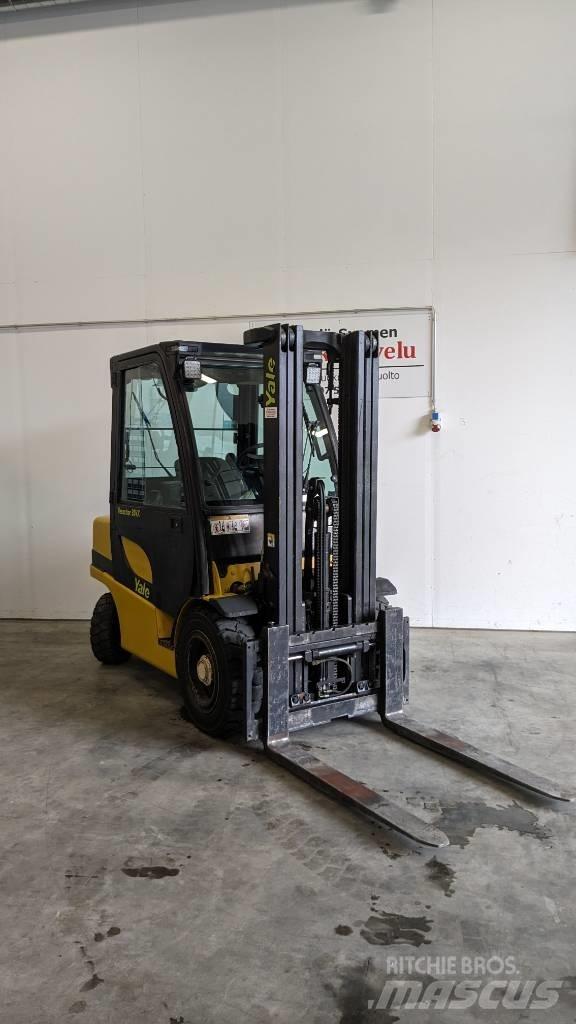 Yale GDP30VX Carrelli elevatori diesel