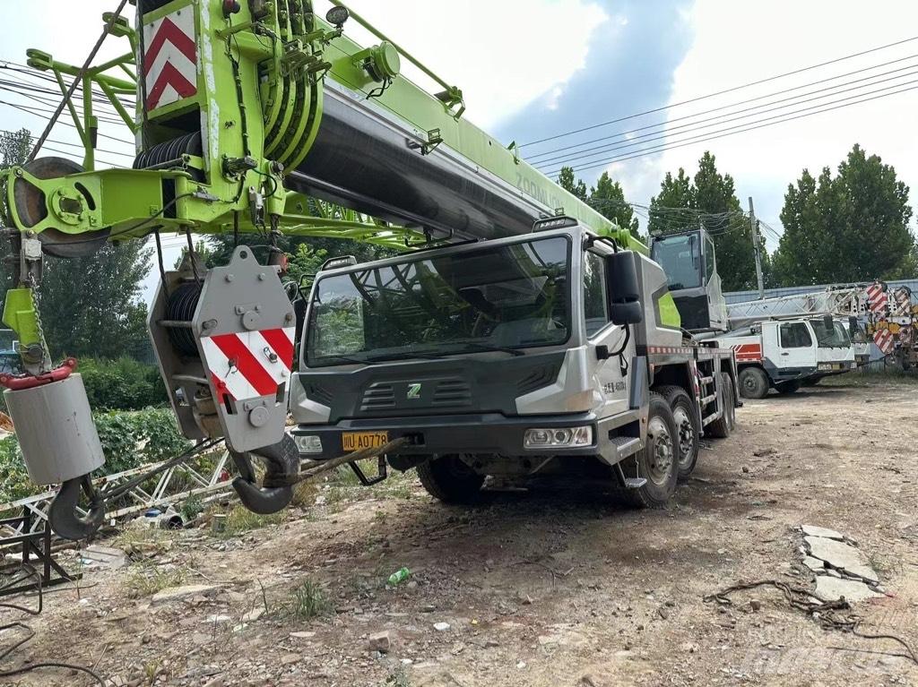 Zoomlion ZTC700 Gru per tutti i terreni
