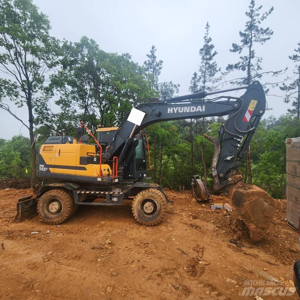 Hyundai HW 145 Escavatori gommati