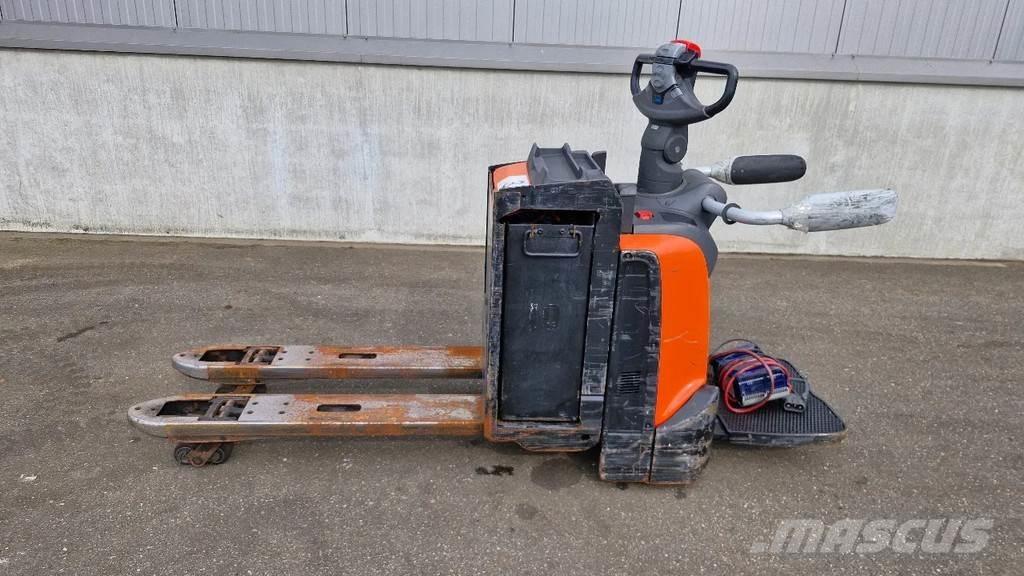 BT LPE 250 Carrelli elevatori elettrici