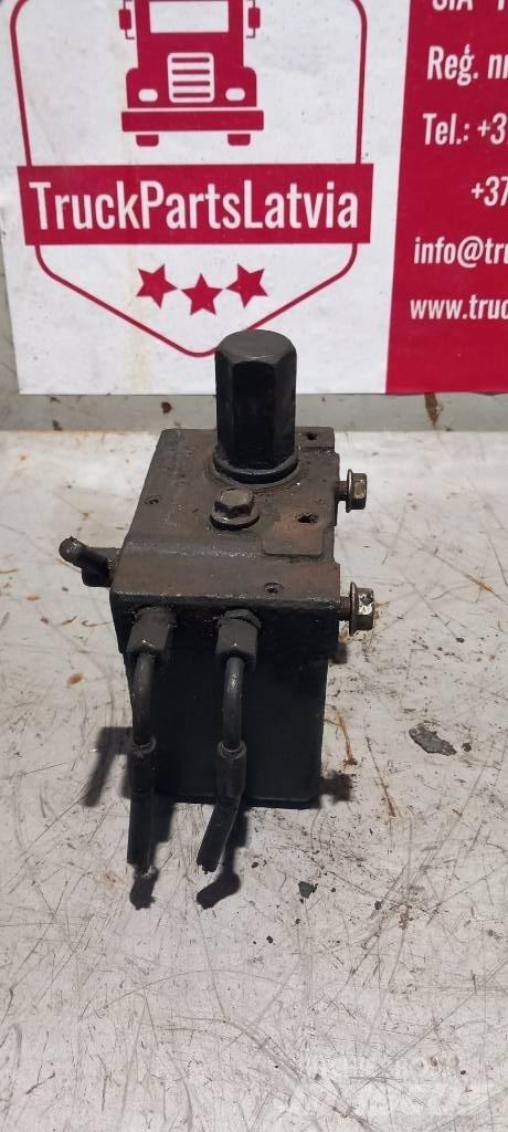 MAN TGS      85417236020 Componenti idrauliche