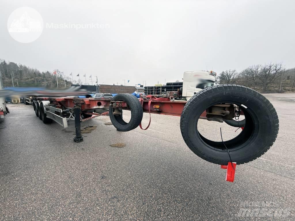 Fliegl SDS 400 Semirimorchi portacontainer