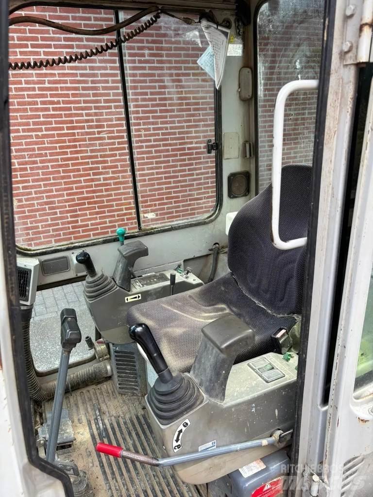 Takeuchi TB 016 Miniescavatori