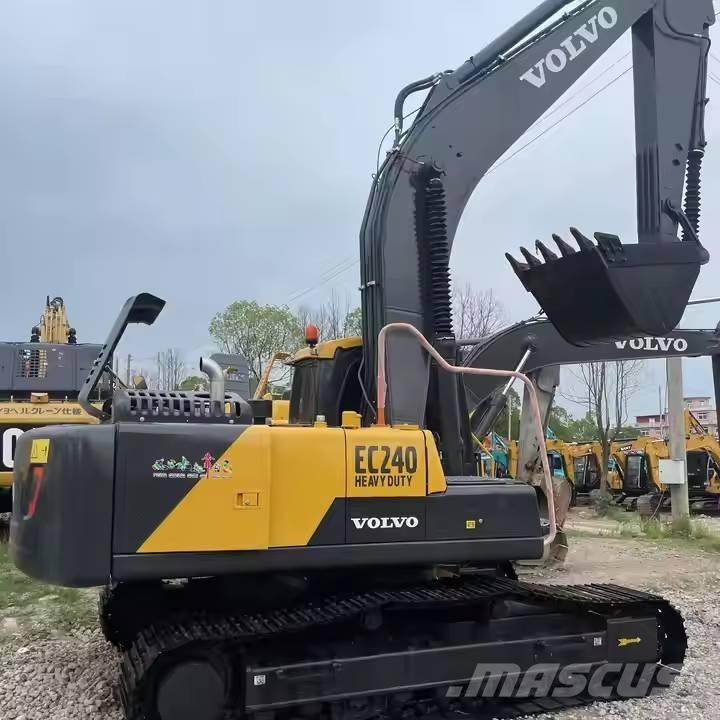Volvo EC240D Escavatori cingolati