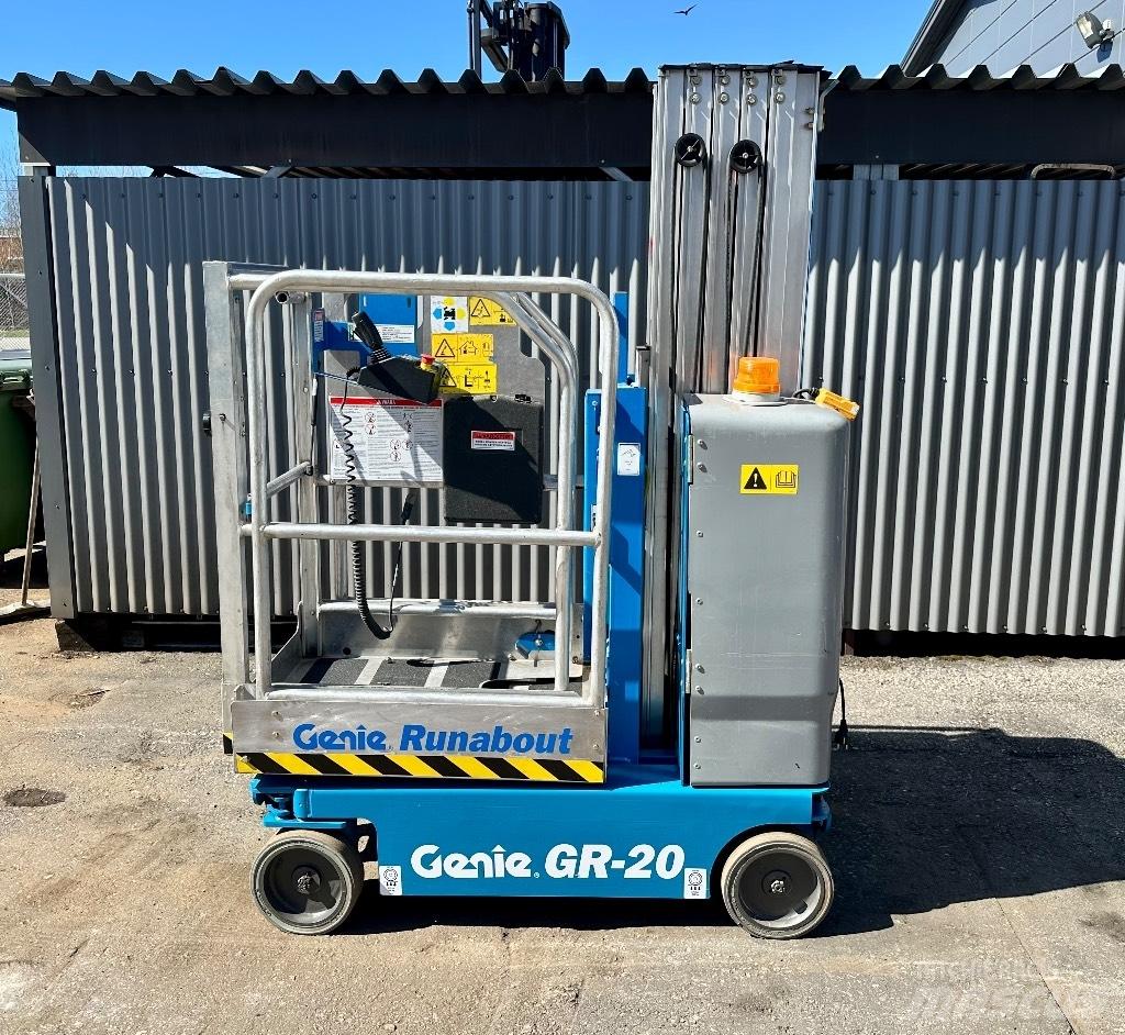 Genie GR 20 Sollevatori verticali