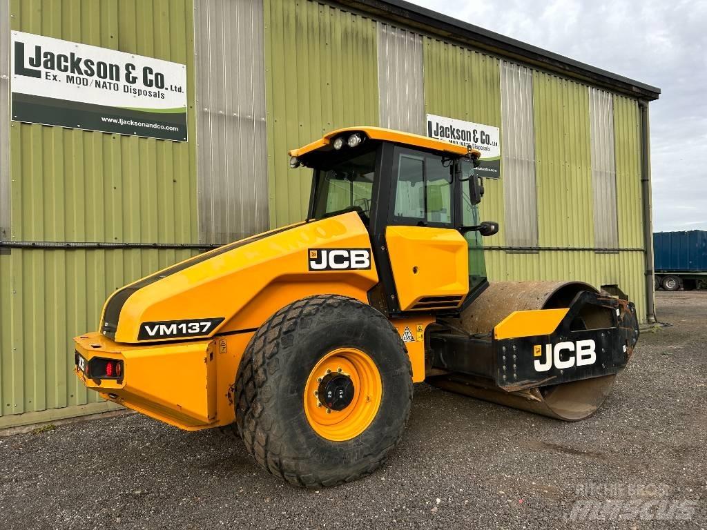 JCB VM 137 Rulli monotamburo