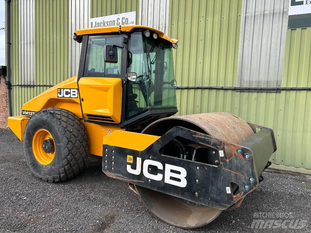 JCB VM 137 Rulli monotamburo