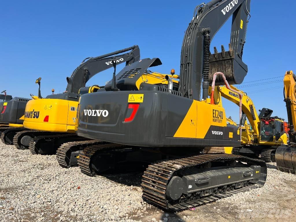 Volvo EC240DL Escavatori cingolati