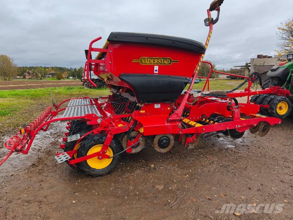 Väderstad Rapid 400C Perforatrici