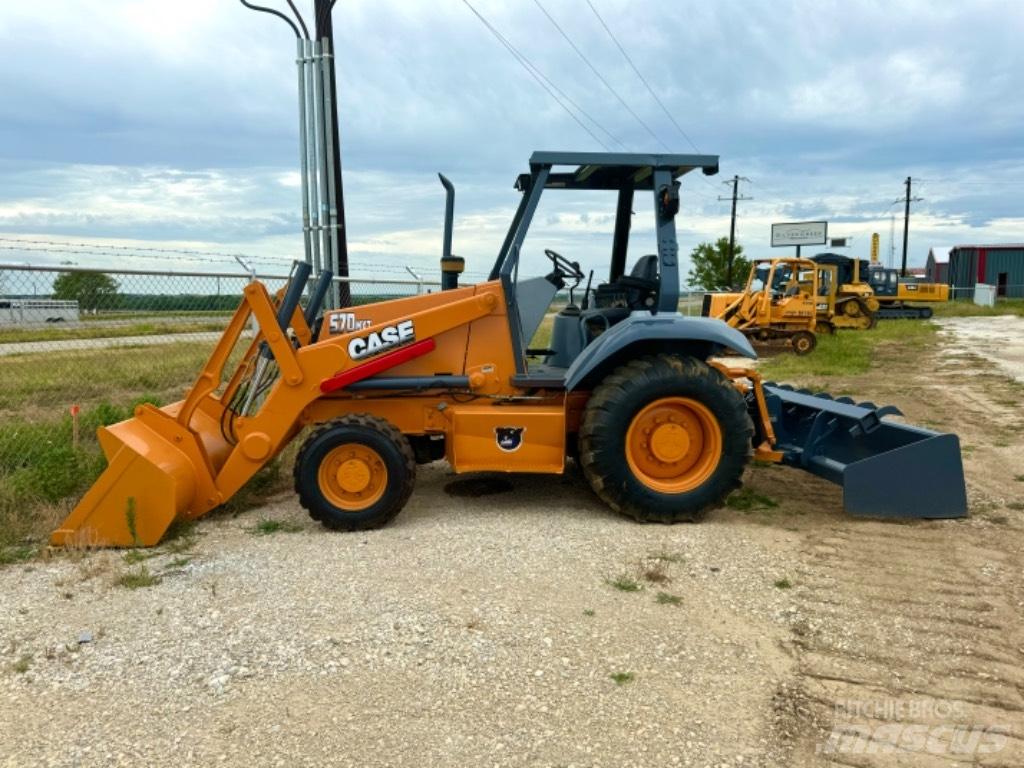 CASE 570 M XT Pale gommate