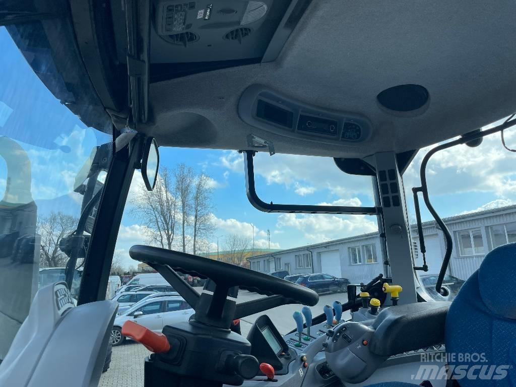 New Holland T 6040 Trattori