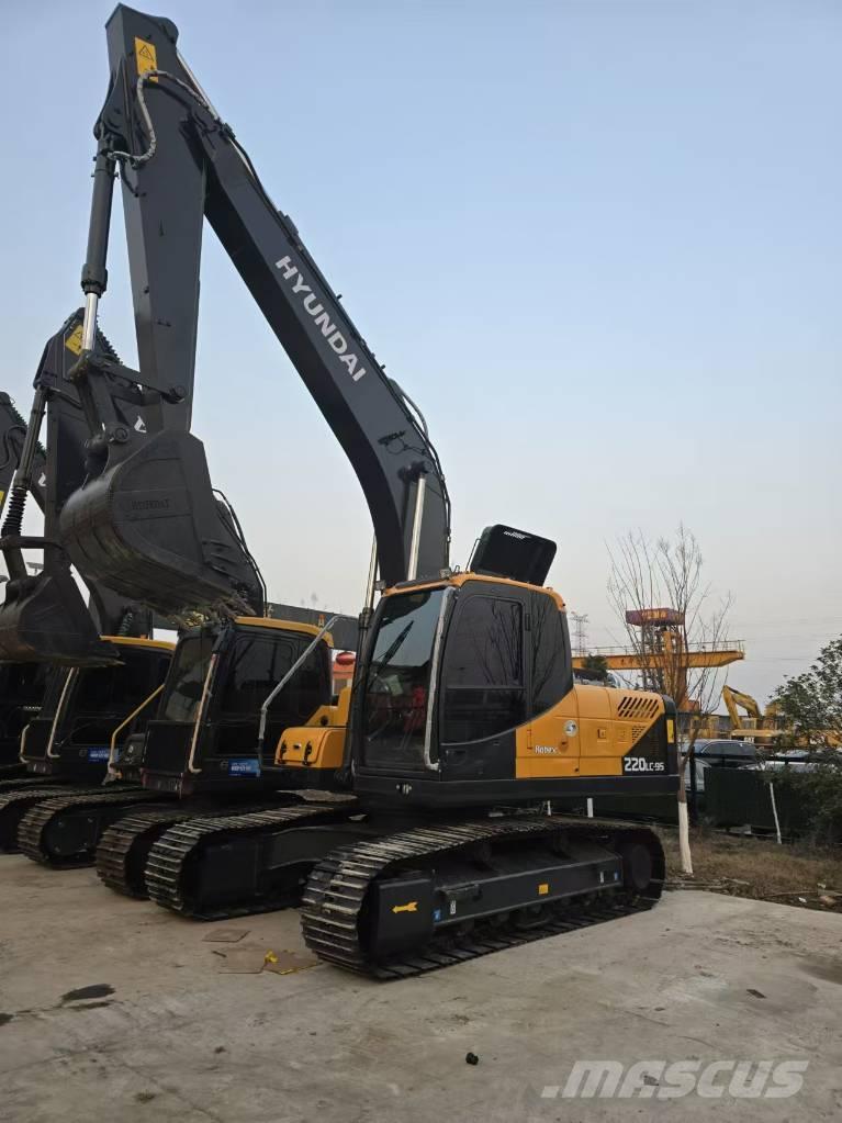 Hyundai R 220-9 S Escavatori cingolati