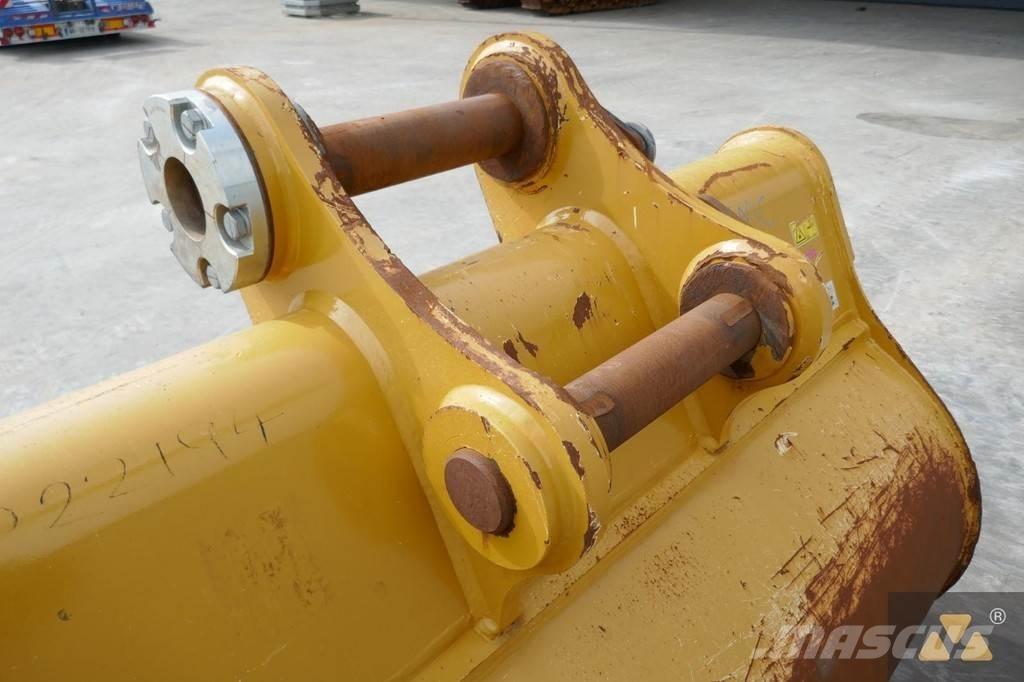 CAT 336 Bucket Benne