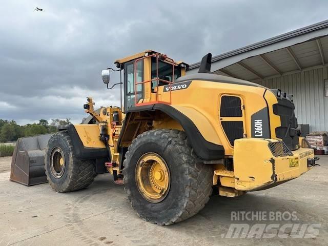 Volvo L 260 H Pale gommate