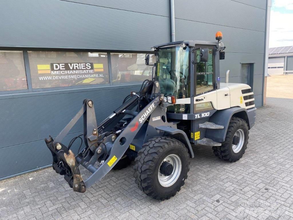 Schaeff TL 100 Pale multiuso