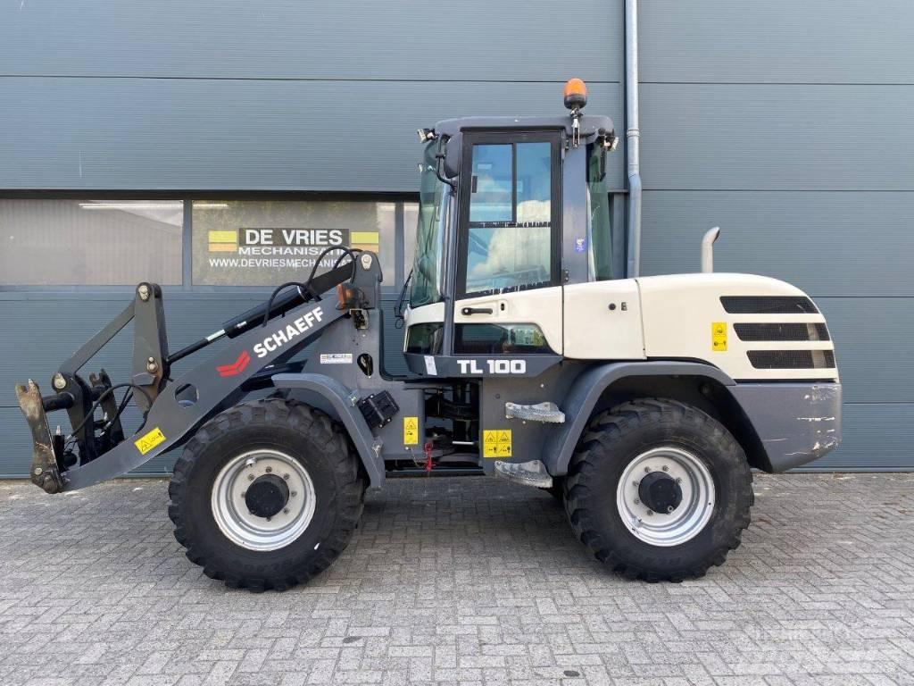 Schaeff TL 100 Pale multiuso